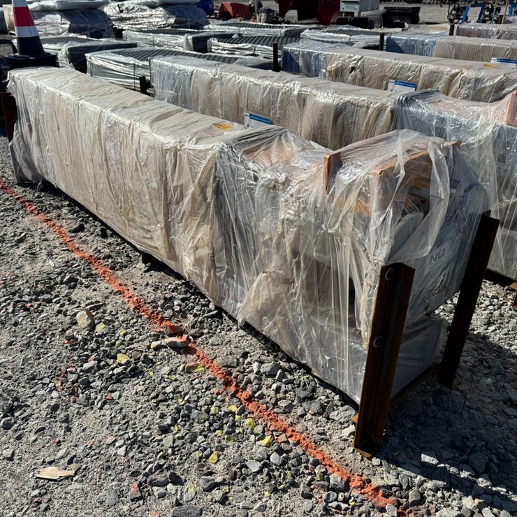 #33677 • Unused 10,000lb Two-Post Lift