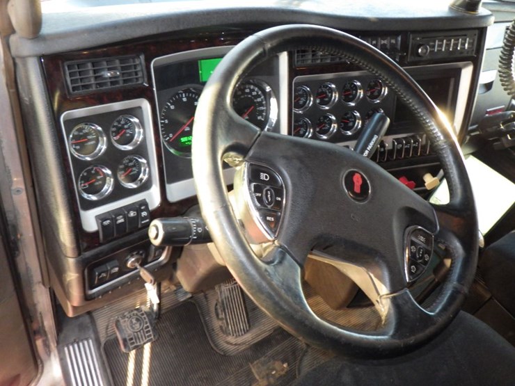 2014-kenworth-t800-image-20