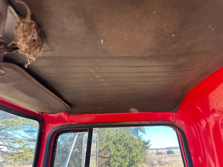 1974-ford-9000-image-62