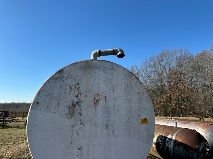 #35823-•-~1,000-gallon-fuel-wagon-image-19