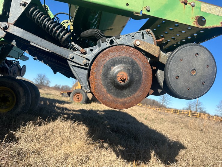 john-deere-455-image-28