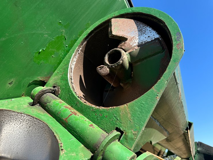 #35812-•-brent-grain-cart-image-20