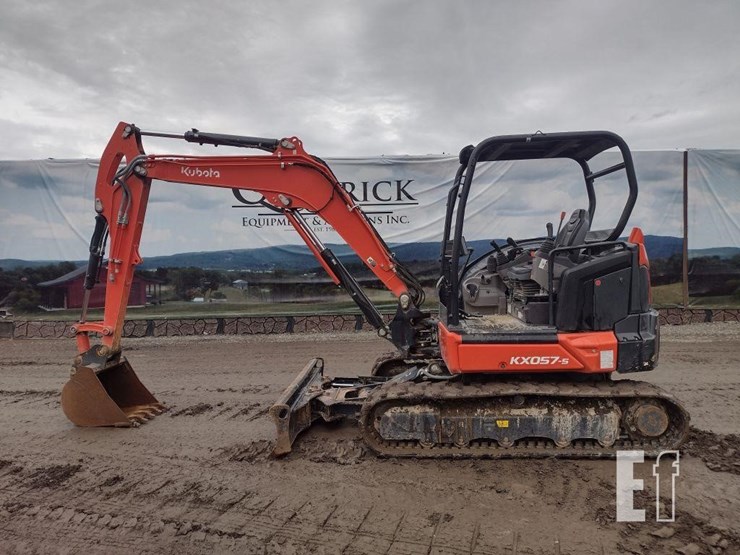 kubota-kx057-5-image-1