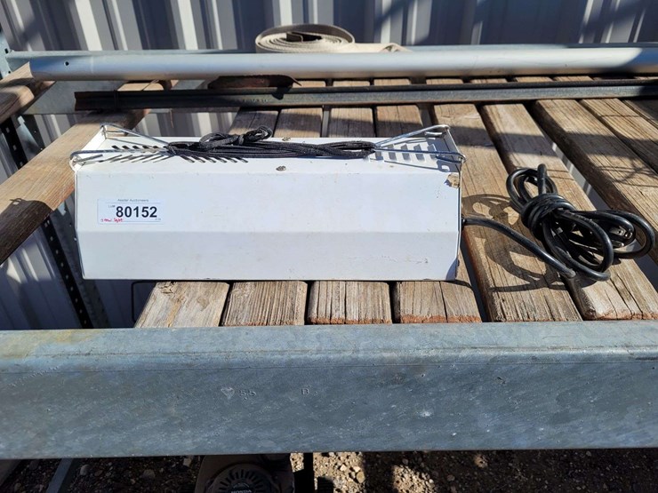 indoor-grow-light-image-1