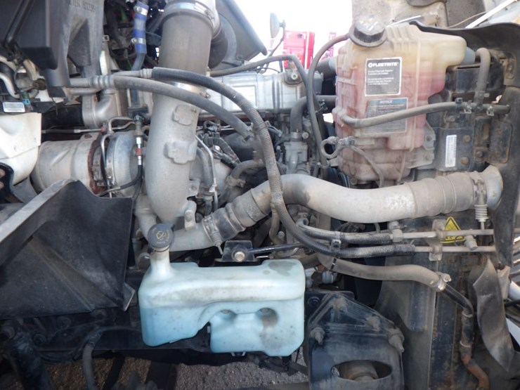 2017-international-prostar-image-24