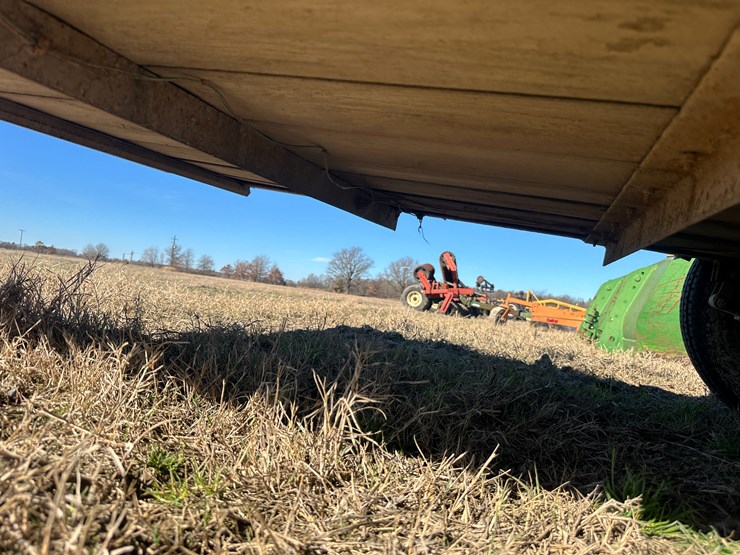 #35261-•-13'x-5'-s/a-utility-trailer-image-11