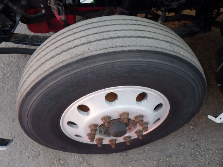 2016-kenworth-t680-image-23