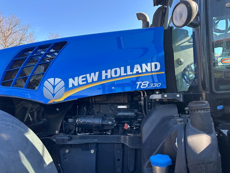 2014-new-holland-t8.330-image-33