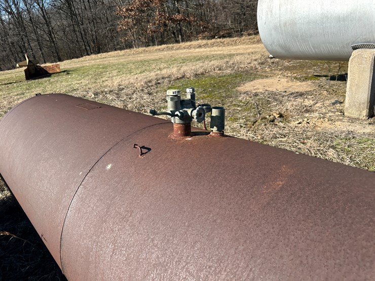 #35826-•-delta-tank-mfg-~1,000-gallon-tank-image-14