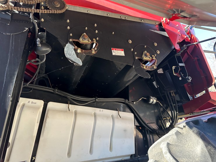 #35797-•-2011-case-7120-combine-image-67