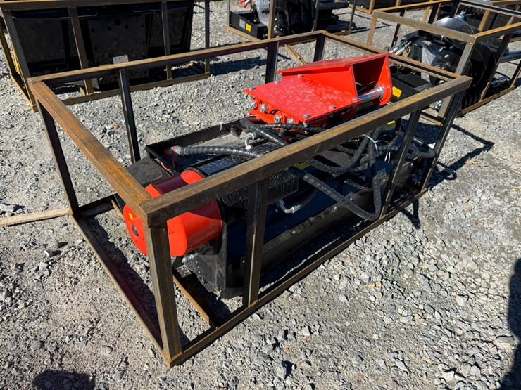 caterpillar-307-image-2