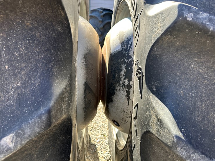 #35797-•-2011-case-7120-combine-image-16