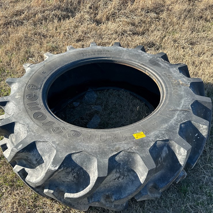 #35291 • Firestone 520/85R42 Tractor Tire