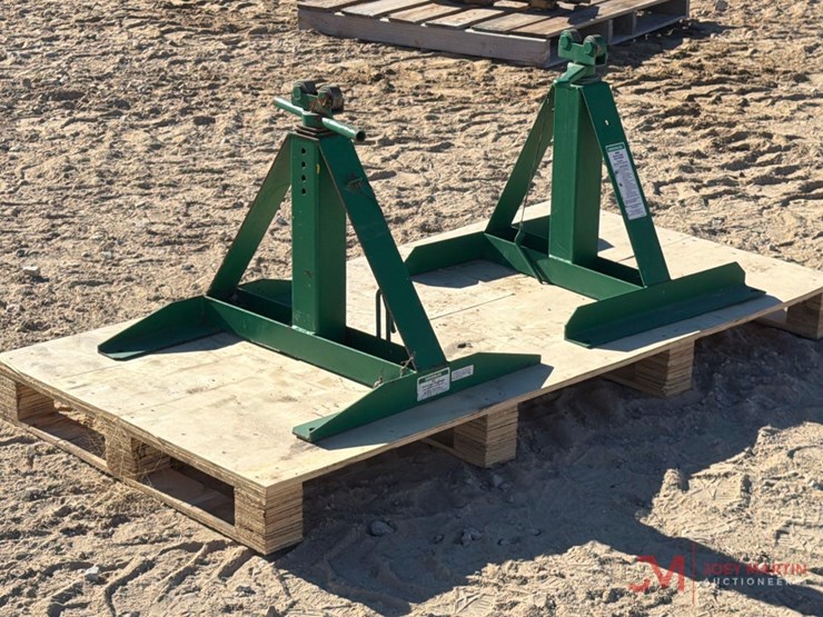 (2)-pipe-stands-image-1