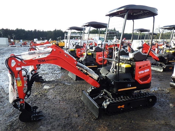 2025-tpm-18bs-hydraulic-excavator-image-1