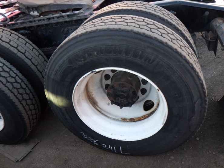 2020-mack-an64t-image-13