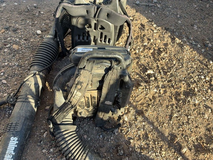 (2)-backpack-blower-image-3