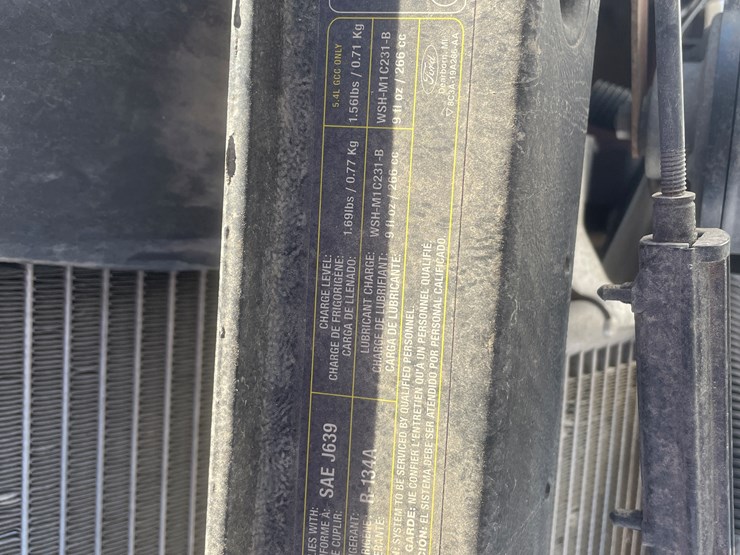 2009-ford-f450-image-48