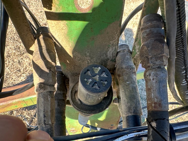 john-deere-27-image-48