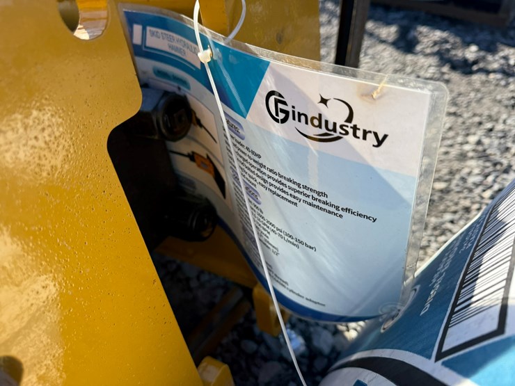 #22794-•-unused-agt-sshh680-skid-steer-hydraulic-breaker-sshh68025111503d-image-5