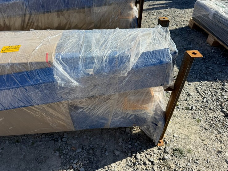 #33673-•-unused-10,000lb-two-post-lift-image-8