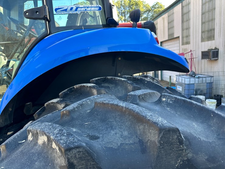 2014-new-holland-t8.330-image-6