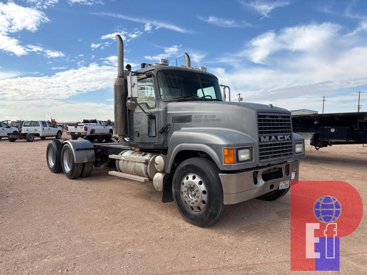 2006-mack-chn613-image-1