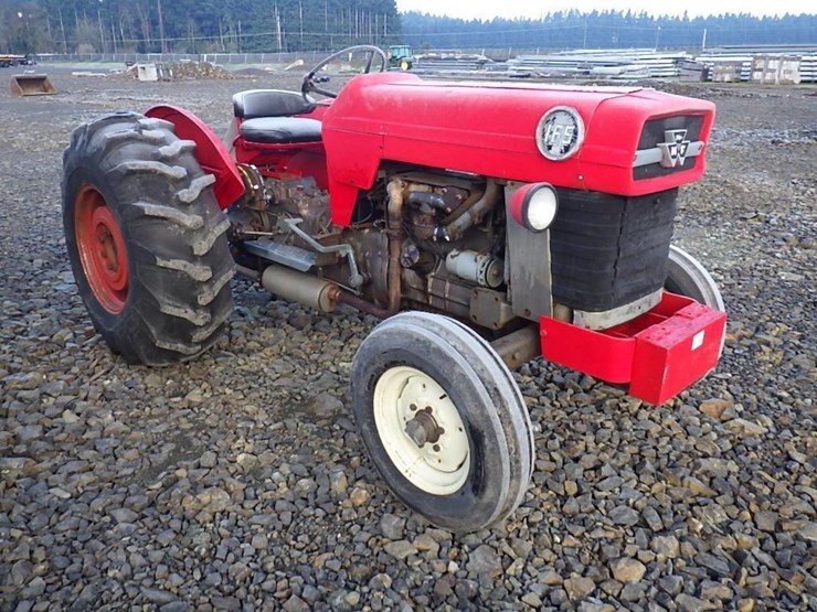 massey-ferguson-tractor-image-3