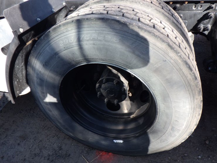 2017-international-prostar-image-15