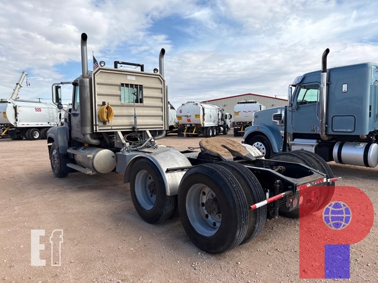 2006-mack-chn613-image-7