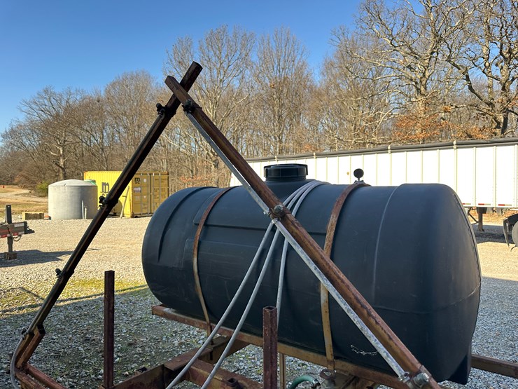 #35802-•-200-gallon-22'-3pt-sprayer-image-17