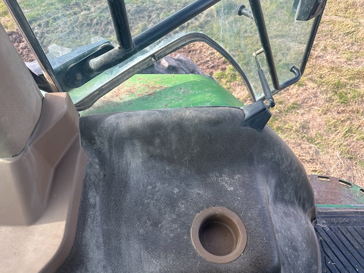 1998-john-deere-8400-image-56