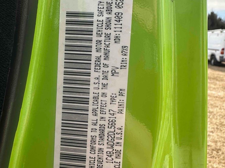 2013-jeep-wrangler-sport-image-21