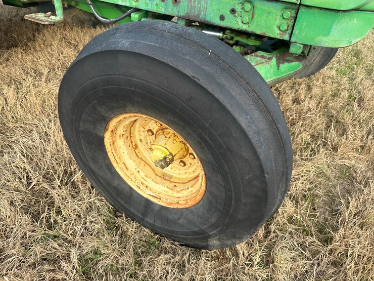 1970-john-deere-5020-image-9