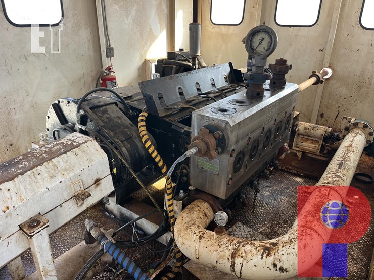 caterpillar-c32-image-2