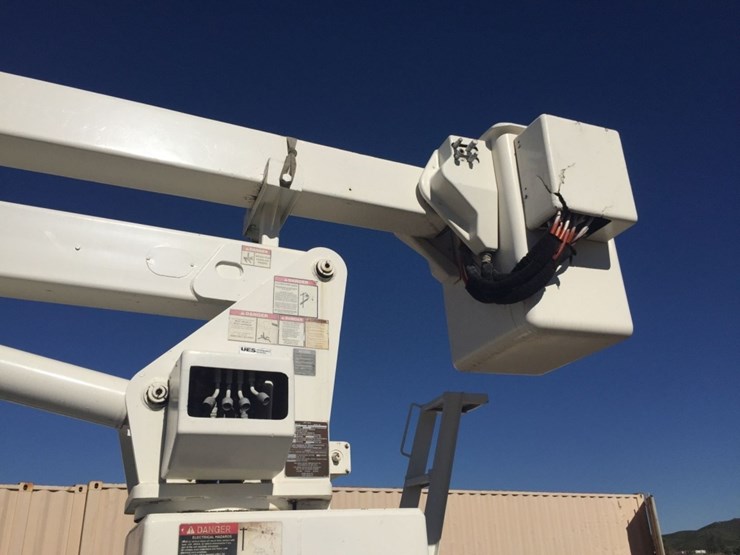 2013-ford-f650xl-image-12