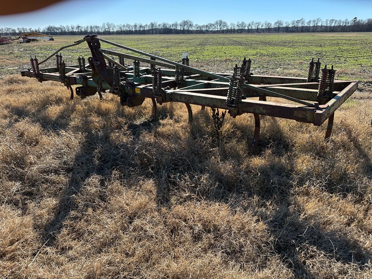 #35281-•-18'-field-cultivator-image-1