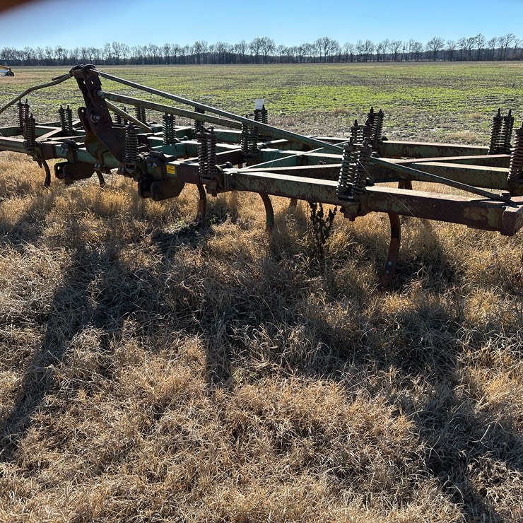 #35281 • 18' Field Cultivator