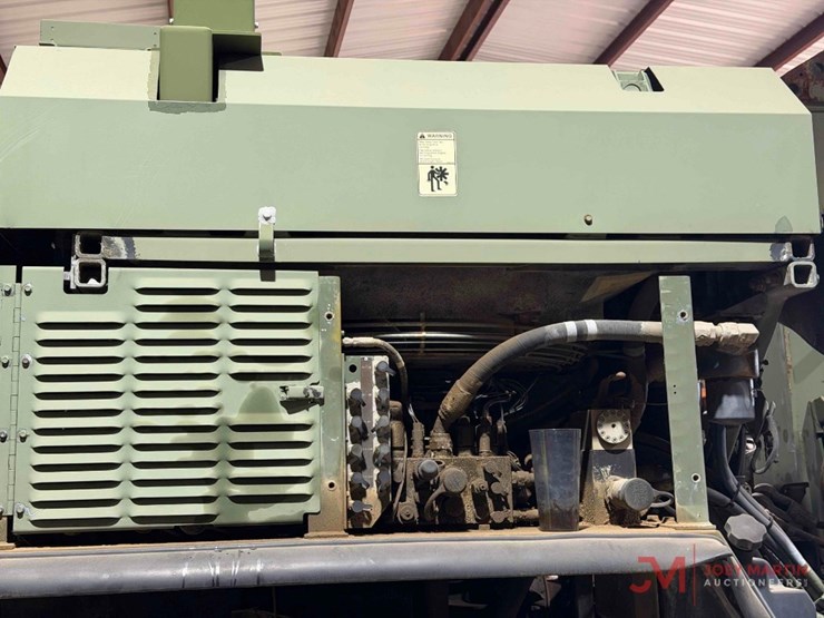 2010-caterpillar-c15-image-39