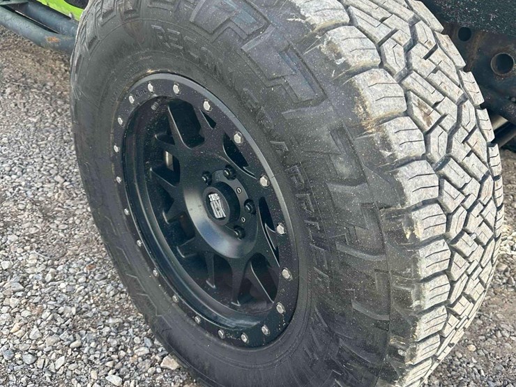 2013-jeep-wrangler-sport-image-6