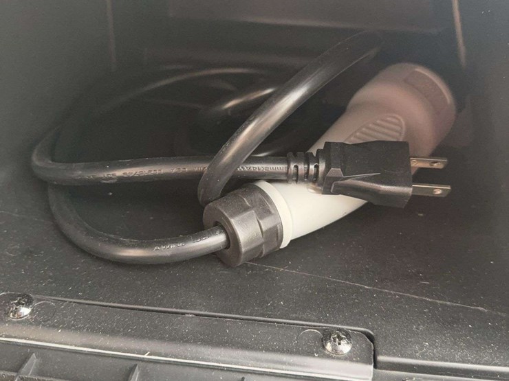 electric-60-volt-golf-cart,-6-seater-image-7