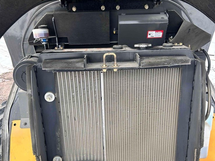 kawasaki-42v2-image-15