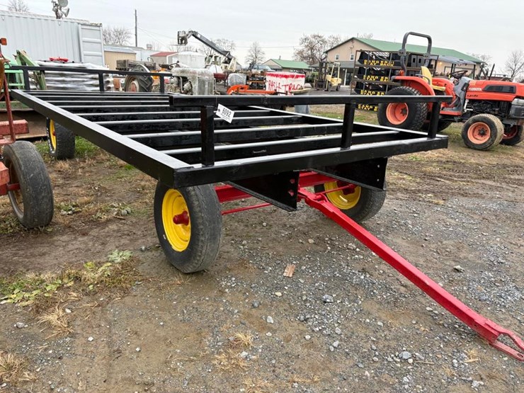 round-bale-wagon-image-2