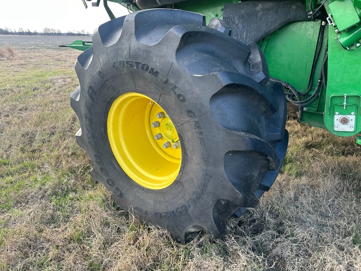 2018-john-deere-s780-image-10
