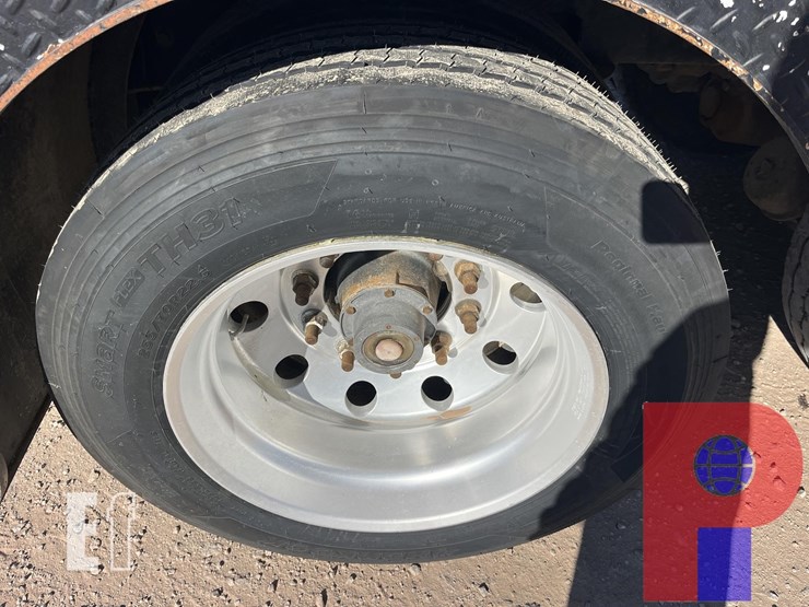 2007-kenworth-t800-image-9