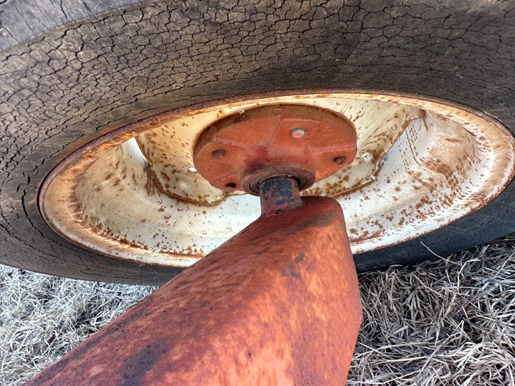 #35246-•-26'-header-trailer-image-13