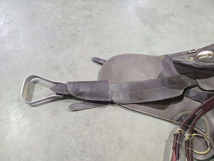 riding-saddle-image-5