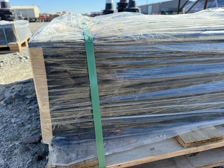 #33660-•-lot-of-ground-protection-mats-image-5