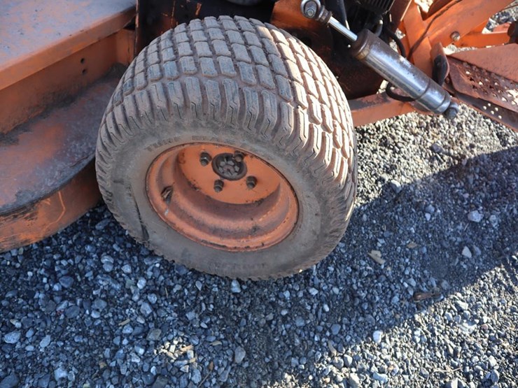 3-wheel-skag-riding-mower-non-running-image-8