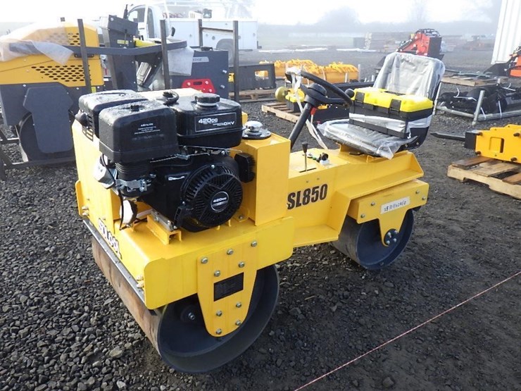 2025-sdlool-850-vibratory-smooth-drum-roller-image-1